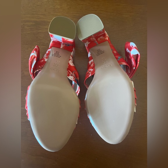 Lewitt Fabric Floral Sandal 39 - 8.5 - Picture 5 of 7